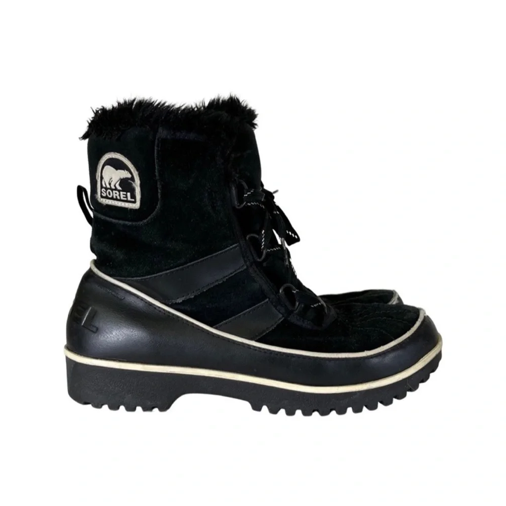 Sorel fur lined rubber boots size 7‎